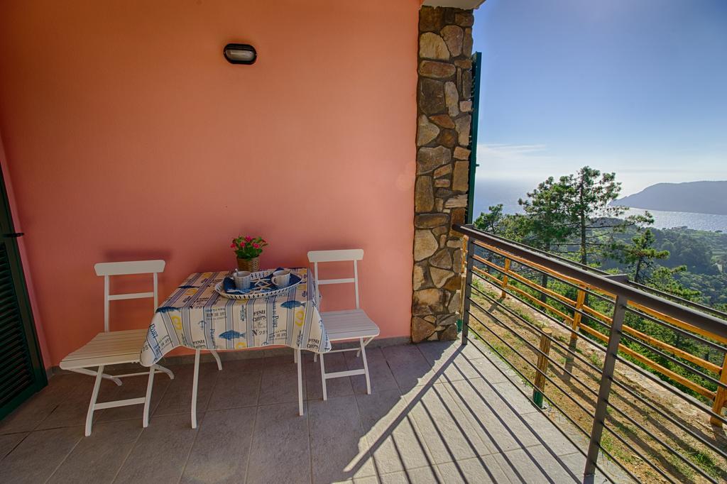 Cade Ventu Hotel Vernazza Buitenkant foto