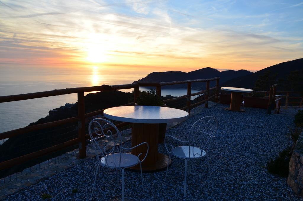 Cade Ventu Hotel Vernazza Buitenkant foto